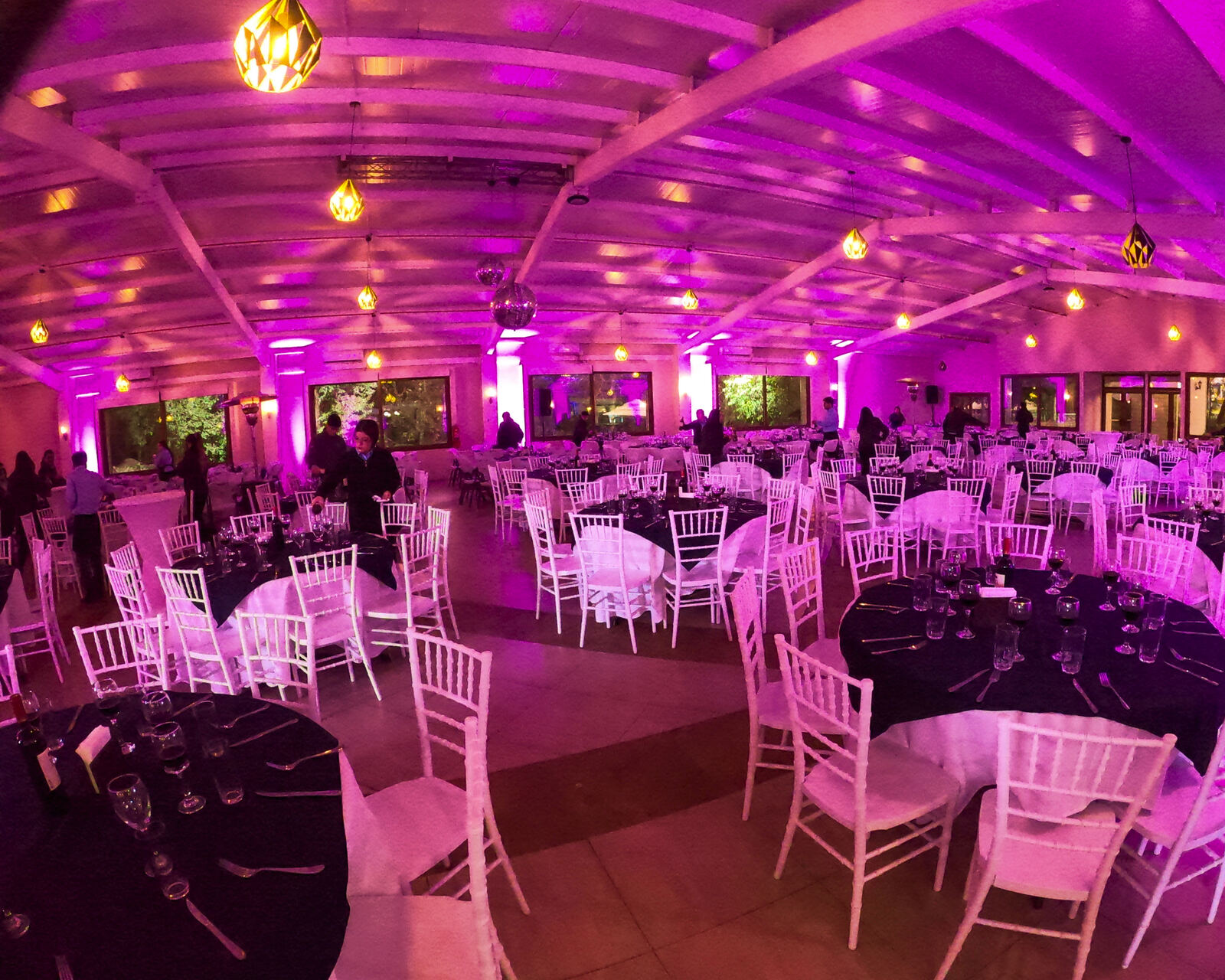 Celebración de empresa en el salón de eventos